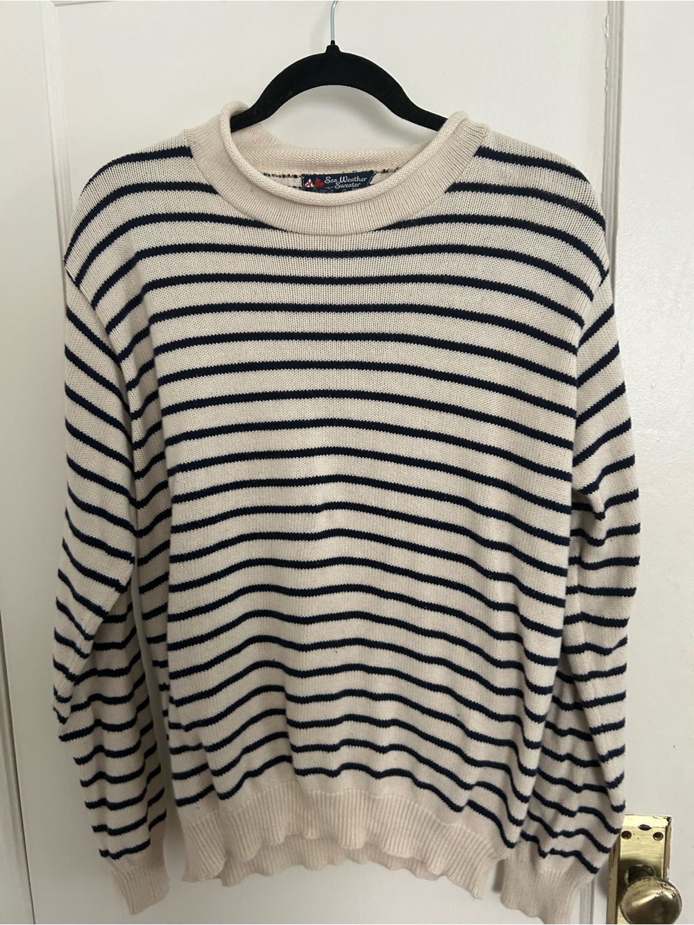 Kiel James Patrick Cream and Navy Striped Crewneck Sweater Size M